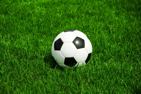 足球爱好者学习预测技巧